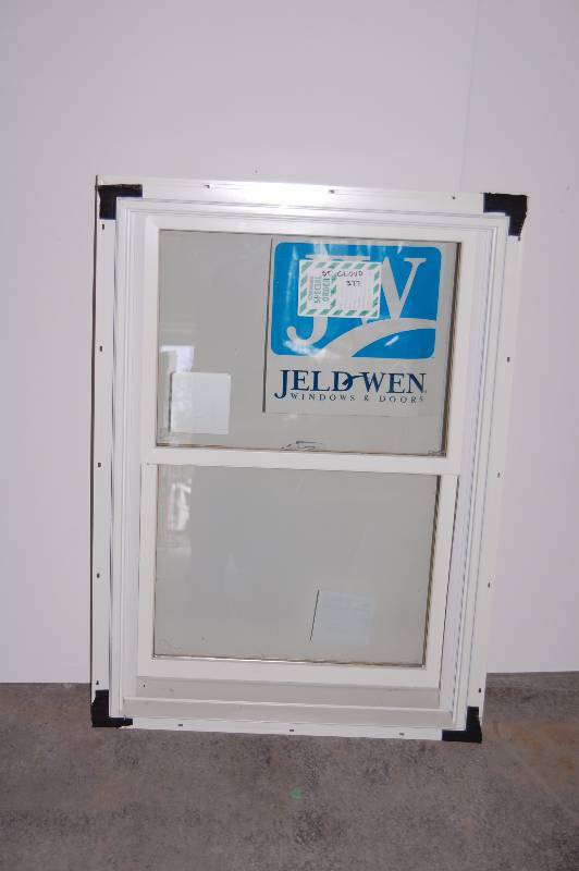 lot 47 image: Jeldwen Window Single Hung