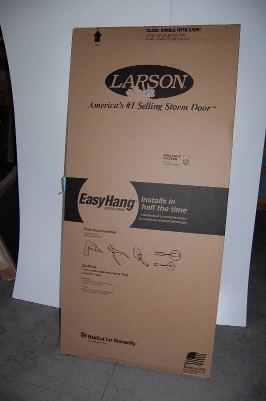 lot 66 image: Larson Storm Door