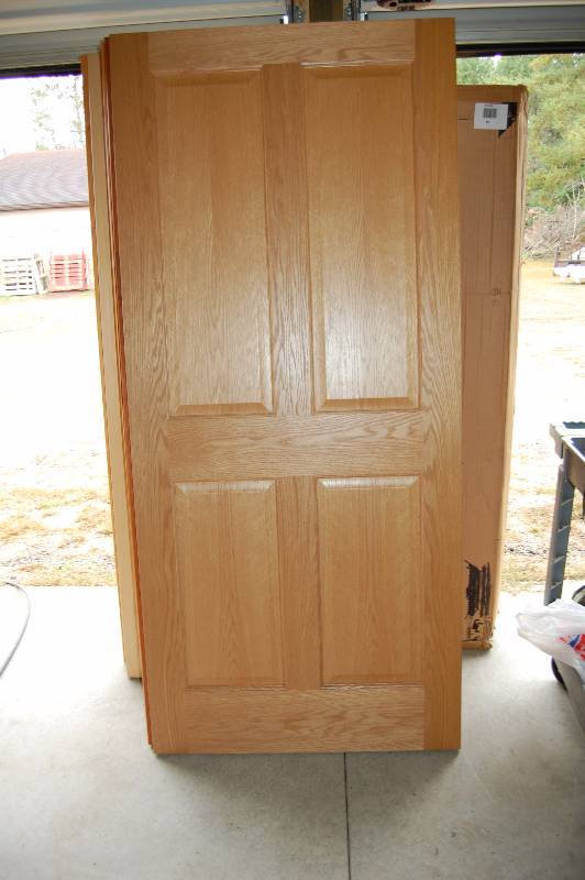 lot 81 image: Solid Oak Interior Door