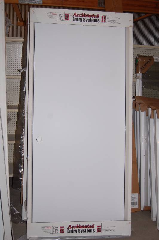 lot 127 image: Endura  Steel Prehung Door