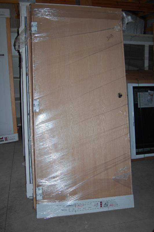 lot 133 image: Oak Interior Door