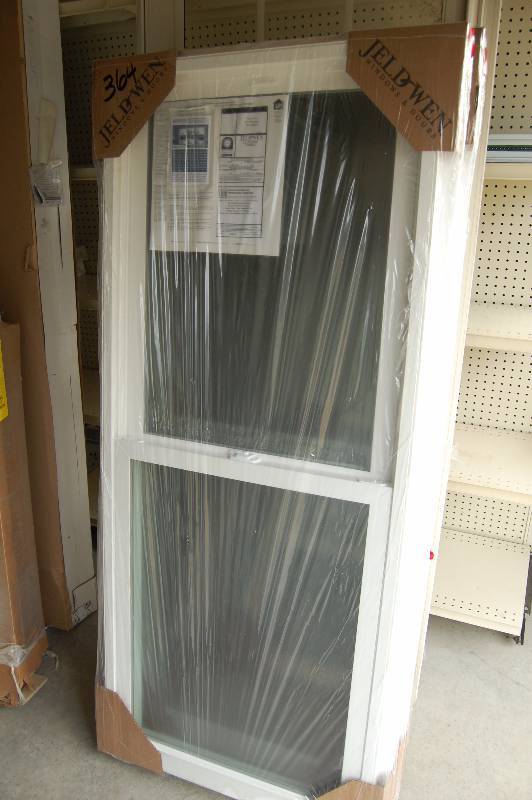 lot 155 image: Jeldwin Single Hung Window