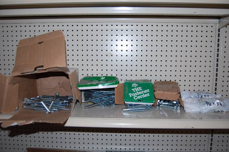 lot 165 image: Assorted Fasteners
