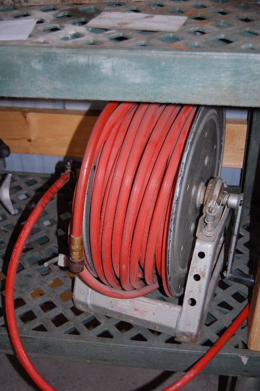 lot 193 image: Air Hose on Reel