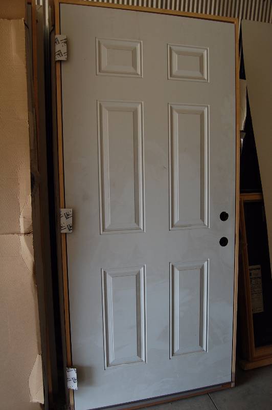 lot 206 image: Exterior Door