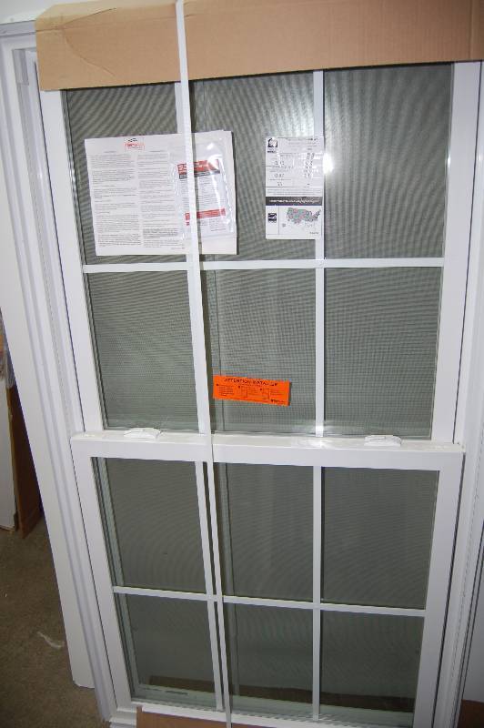 lot 271 image: Thermo-Tech Double-hung Window