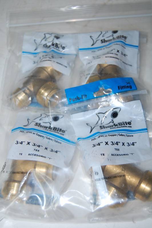 lot 279 image: Sharkbite fittings