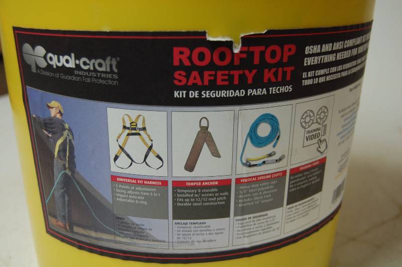 lot 296 image: Rooftop Safety Kit
