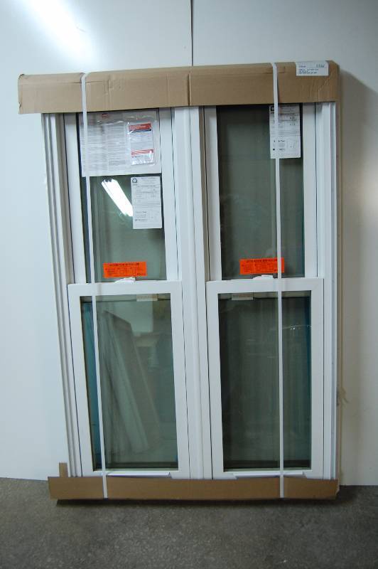 lot 304 image: Thermo-Tech Double-hung Window