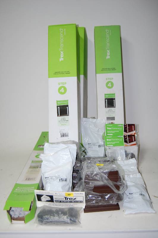 lot 321 image: Trex Railing System Lot