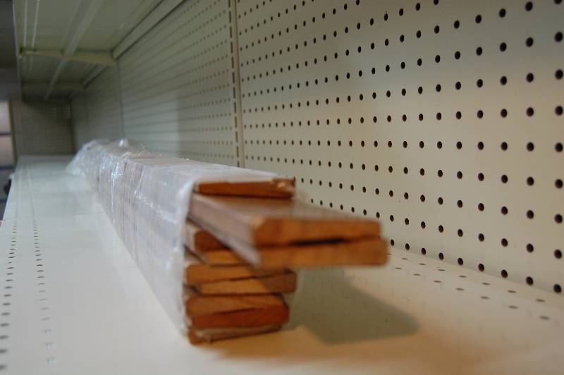 lot 326 image: Trim Boards