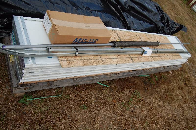 lot 352 image: Insulated Garage Door