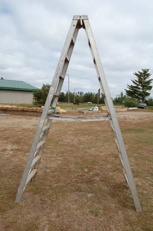 lot 383 image: Step Ladder