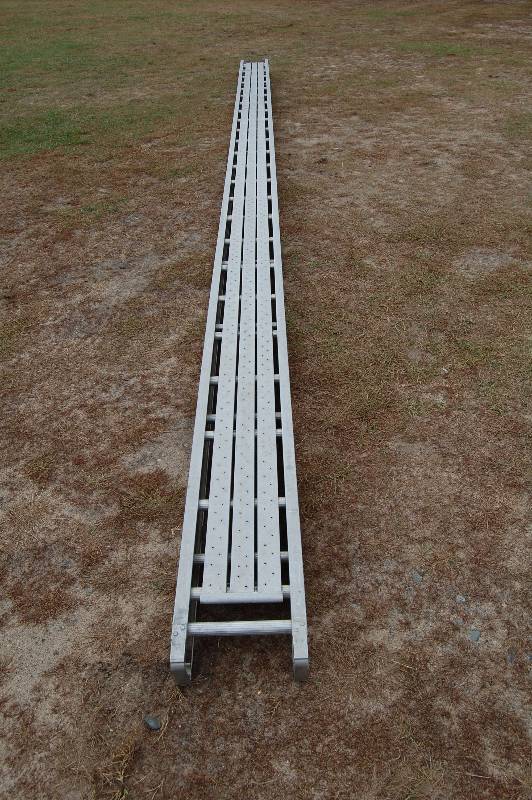lot 396 image: Aluminum Plank