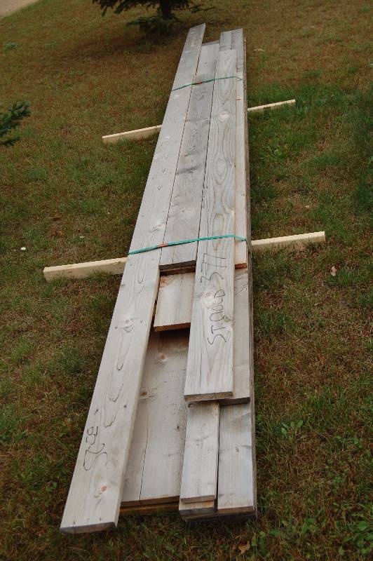 lot 418 image: Assorted Lumber
