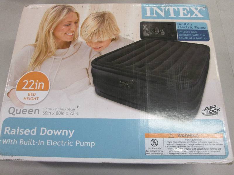 Intex Queen Airbed open box, untest...