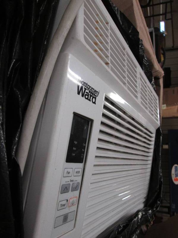 12,000 BTU Window AC Unit by Montg...