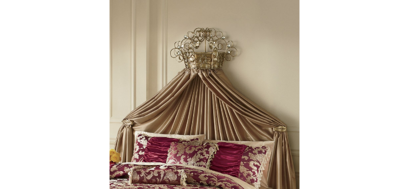 Chamberlain Bed Crown and Tiebacks ...