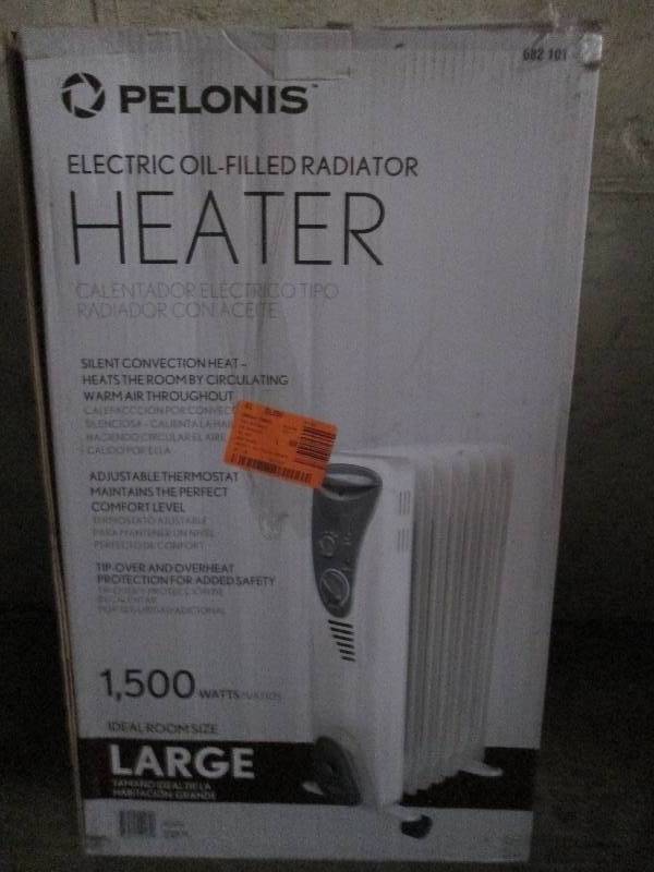 lot 427 image: Pelonis oil filled radiator silent ...