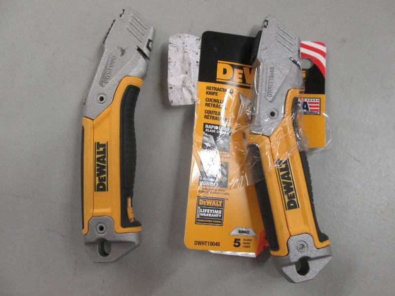 lot 30 image: 2 dewalt retractable knifes open bo...