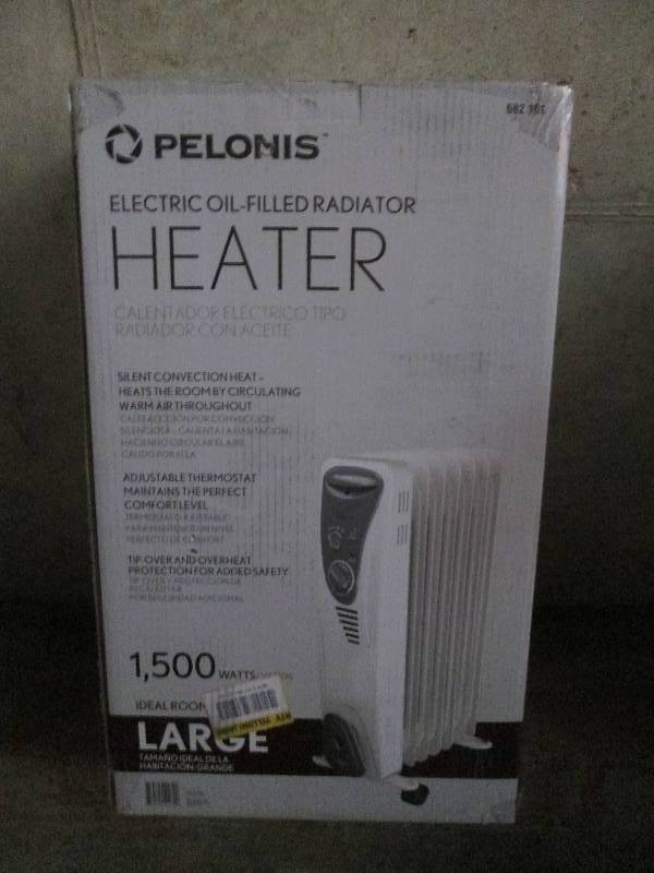lot 432 image: Pelonis oil filled radiator silent ...