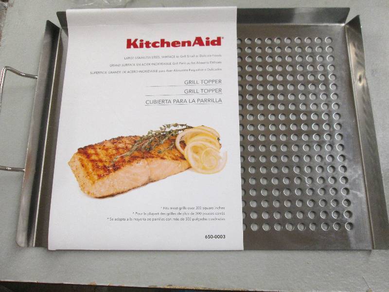 lot 48 image: Kitchen aid large stainless steel g...