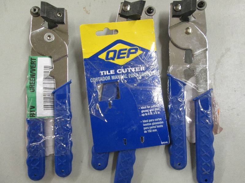 lot 55 image: 3 tile cutters ideal for cutting gl...