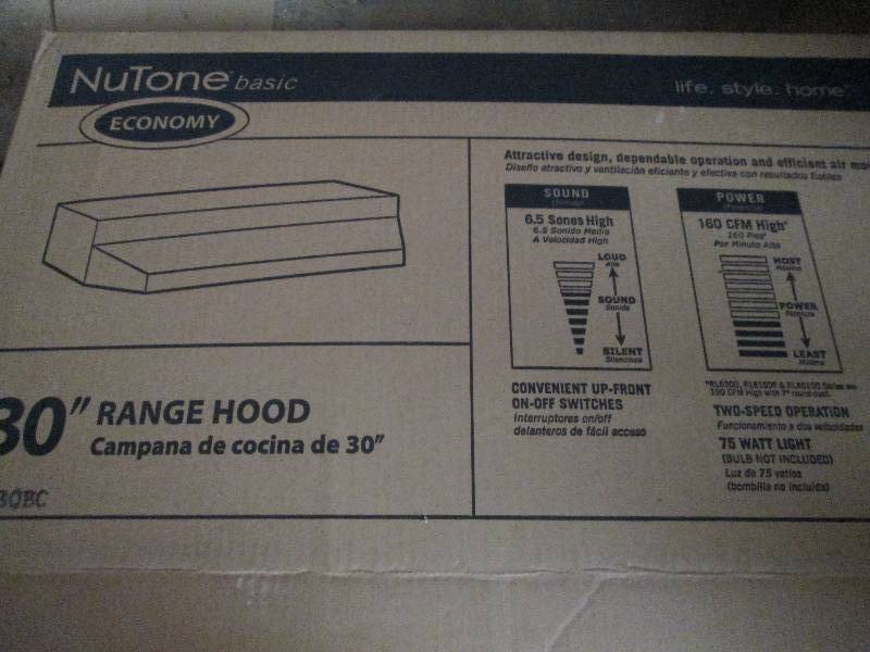 lot 481 image: Nutone 30 white on white range hoo...