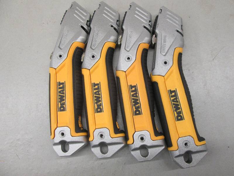 lot 117 image: 4 Dewalt utility knives ...