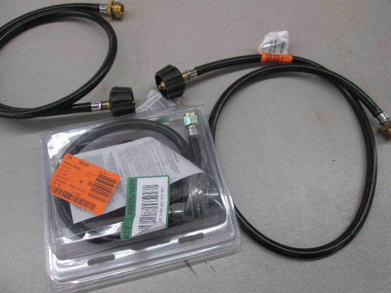 lot 139 image: 2 replacment hoses for grill and 1 ...