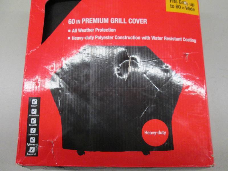 lot 211 image: 60 grill cover ...