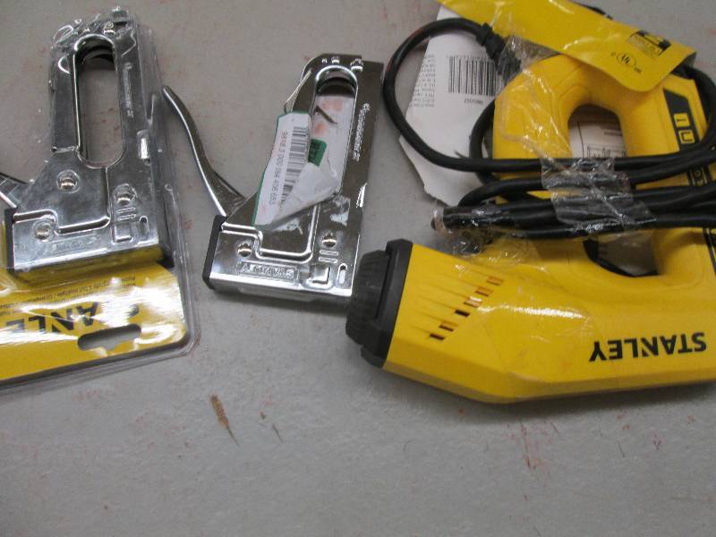 lot 237 image: 3 stanley staplers 2 hand ones test...