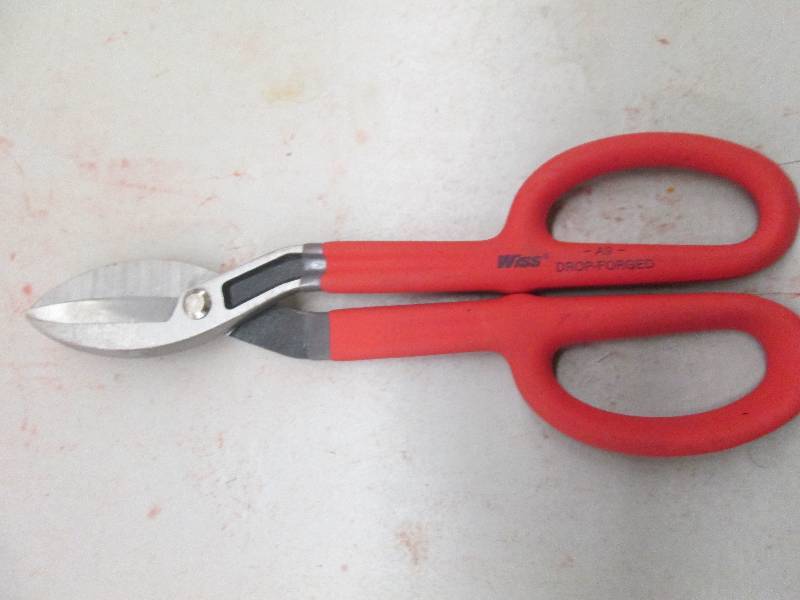 lot 247 image: wiss drop forged tin snips ...