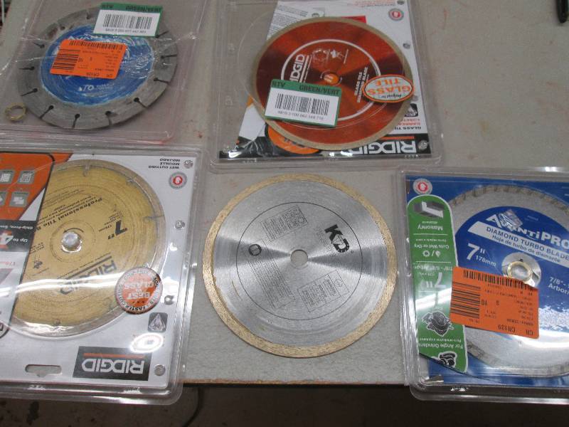lot 262 image: 5 diamond blades 7 all look lightl...