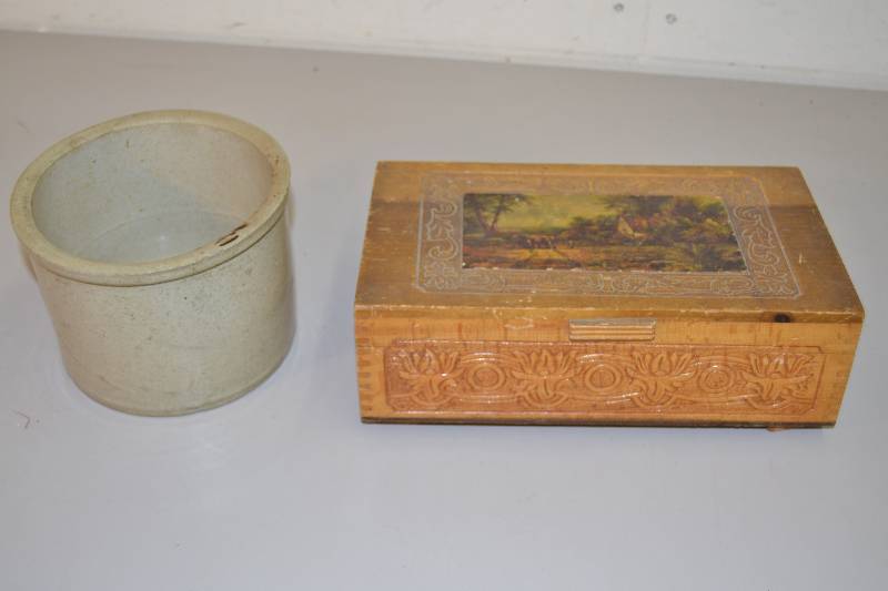lot 96 image: Crock & box