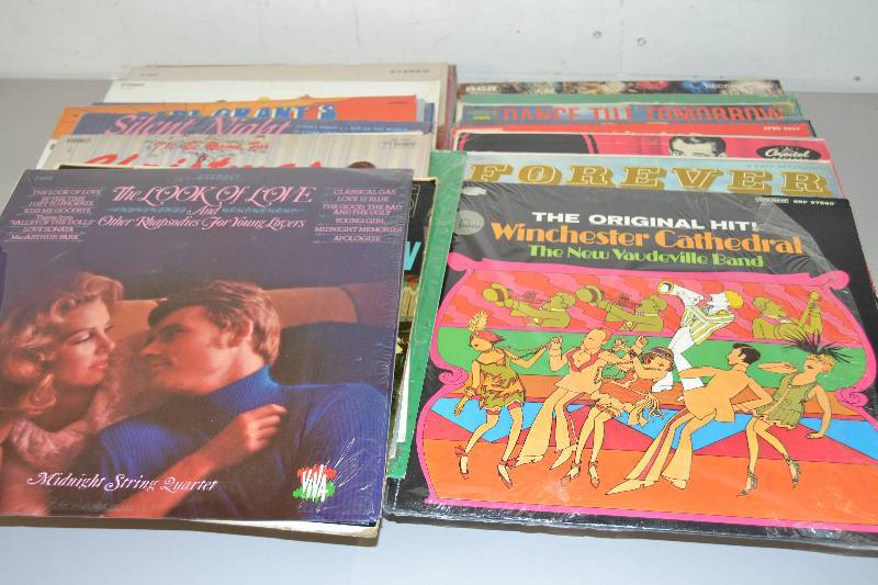 lot 97 image: Records