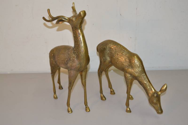 lot 107 image: Brass Deer