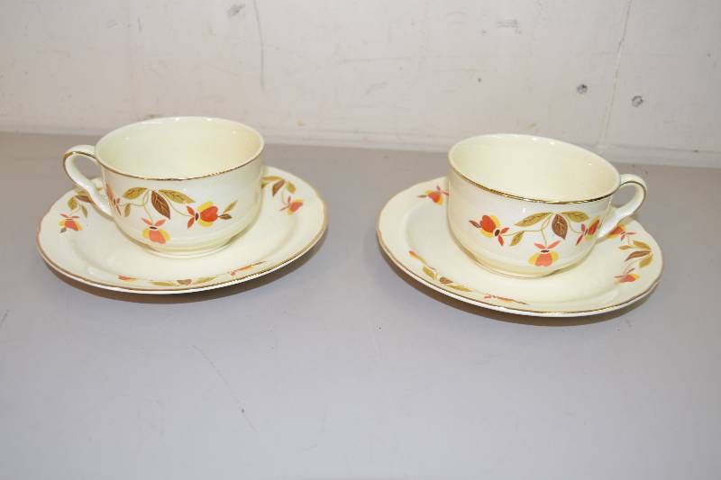 lot 121 image: Jewel Tea