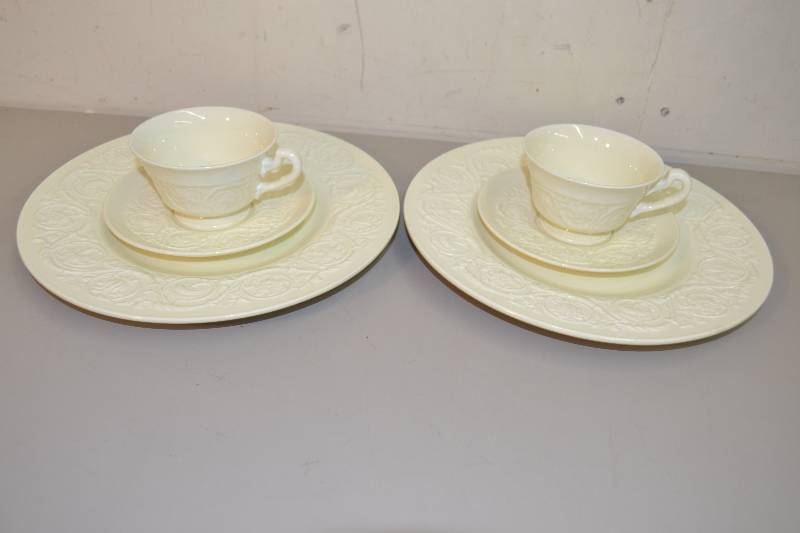 lot 126 image: Wedgwood dishware