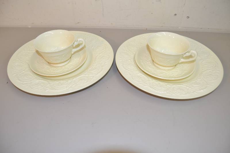 lot 127 image: Wedgwood dishware