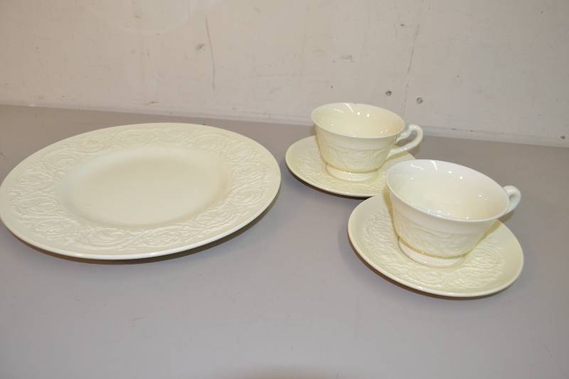 lot 130 image: Wedgwood dishware