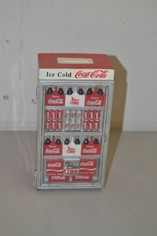 lot 176 image: Coca-Cola Bank