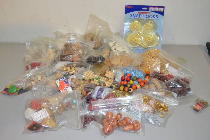 lot 184 image: Crafting