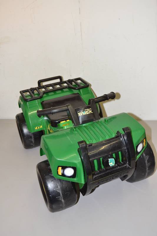 john deere sit and scoot atv