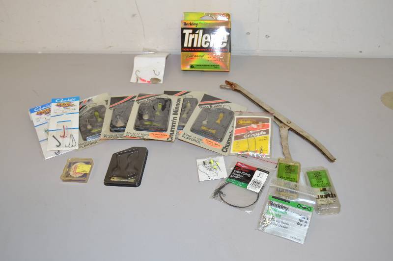 lot 31 image: Fishing