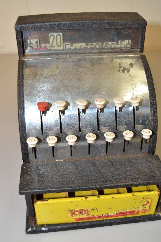 lot 65 image: Vintage Toy Cash register