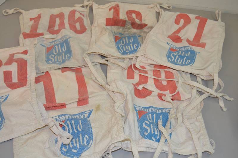 lot 79 image: Heilemans Old Style