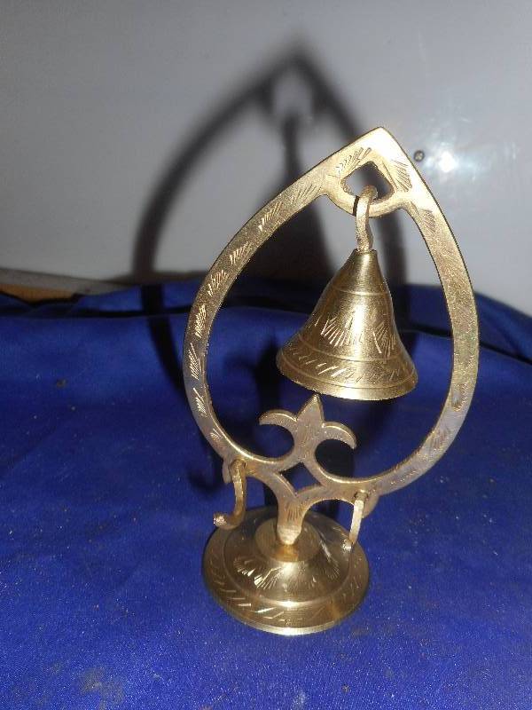 ETCHED BRASS BELL AND HANGER