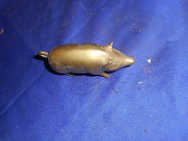SOLID BRASS PIG
