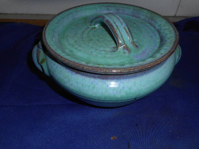 VINTAGE AUQA TEAL STONE BEAN POT